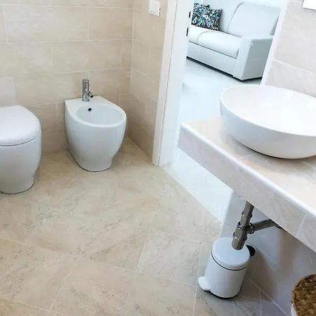 C004 - Camerano, Nuovissimo Bilocale Con Aria Condizionata Apartament Camerano